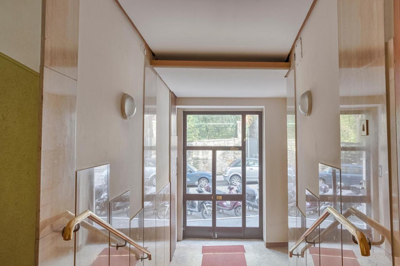 La Fine Del Mondo Apartment ตรีเอสเต ภายนอก รูปภาพ